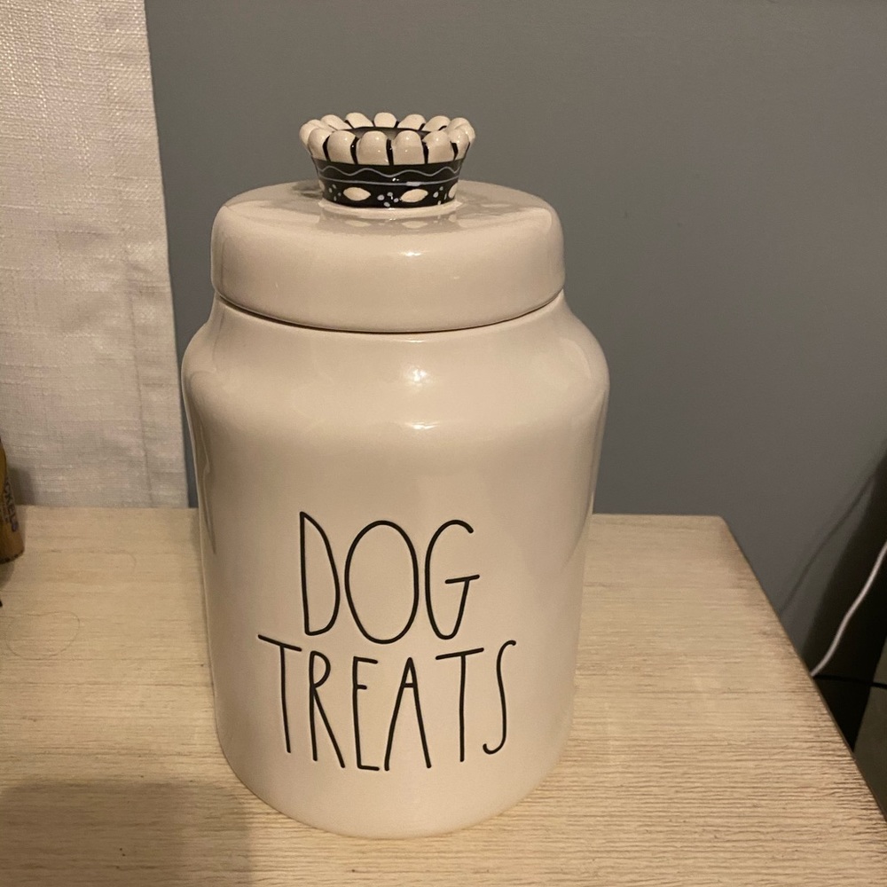 Rae Dunn “Dog Treats” Canister REDUCED